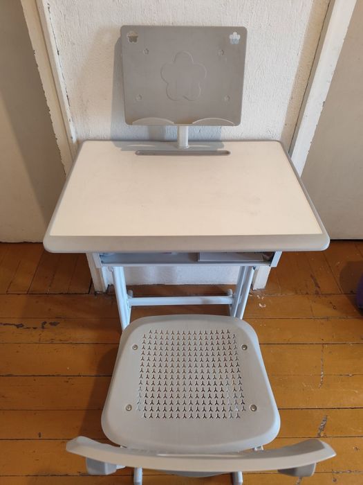 Ученическо  бюро