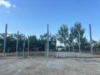 Vand teren 500 mp cu platforma betonata de 100 mp