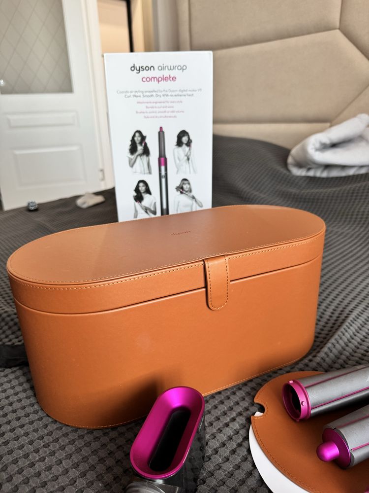 Продается Dyson airwrap complete Long