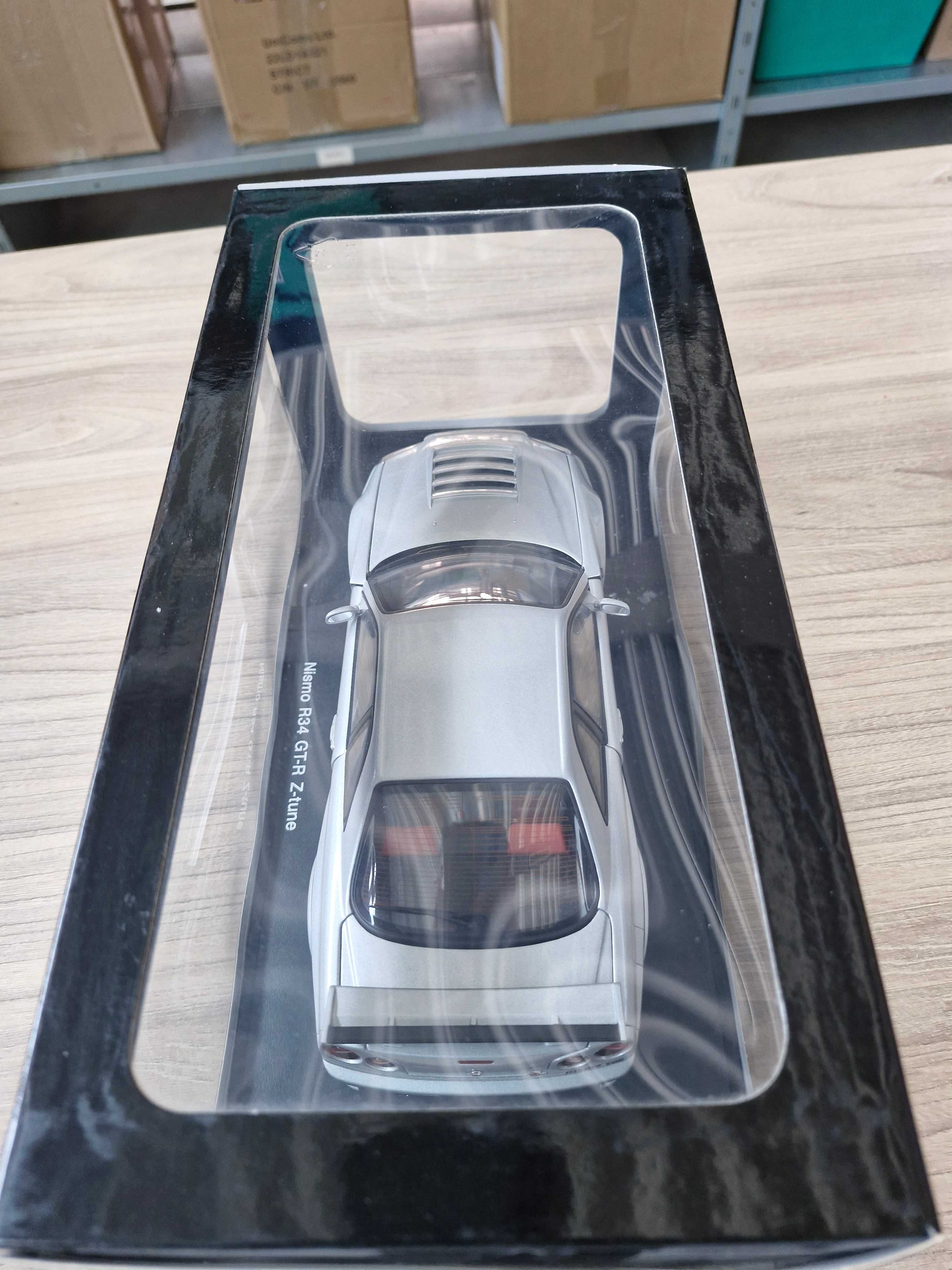 AutoArt Nissan Skyline GT-R (R34) Z-Tune Silver 1/18