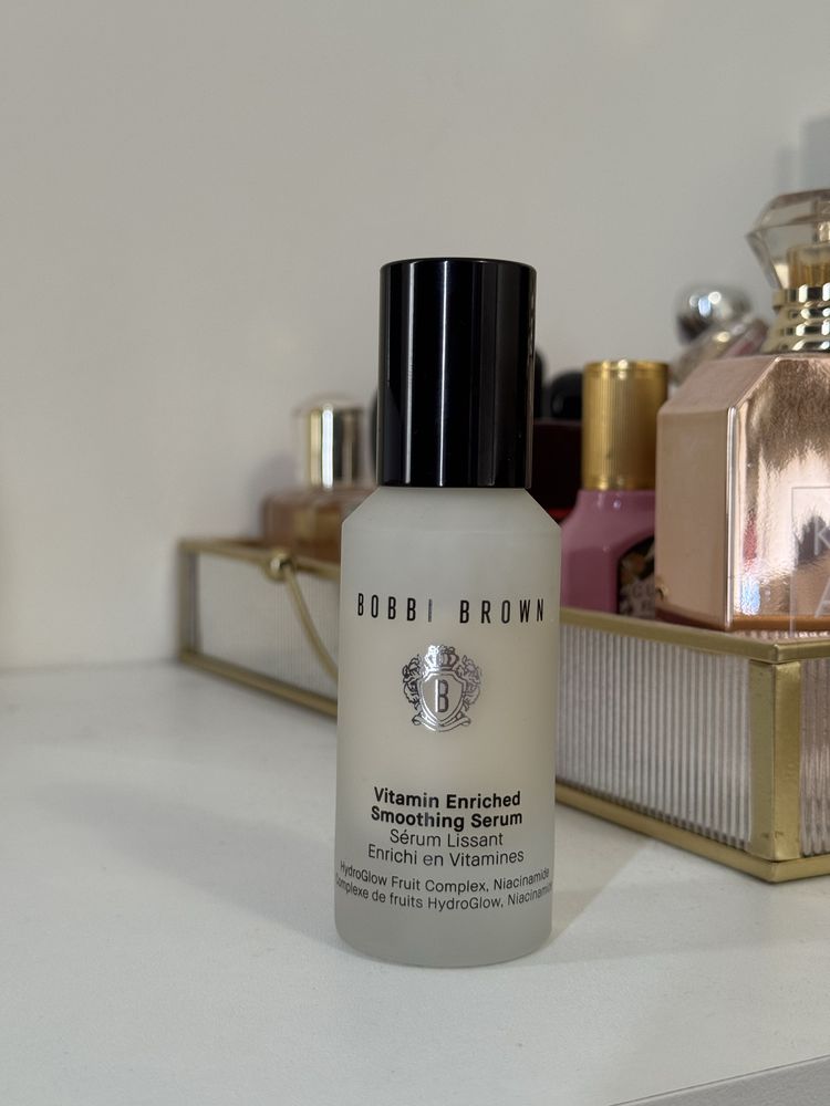 Озаряващ серум с вит Ц на Bobbi Brown