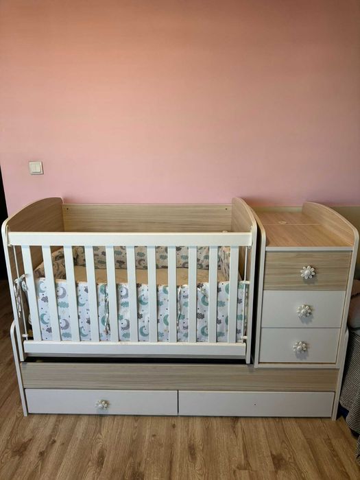 Детска кошара 3 в 1 + матрак, скрин + 2 гардероба