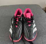 Ghete de fotbal pentru sintetic Adidas Predator