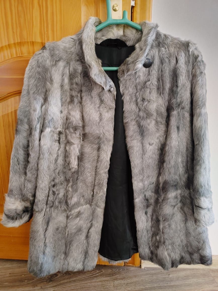 Зимняя шуба Германия Натуральный мех мягкий дубленка куртка полупальто