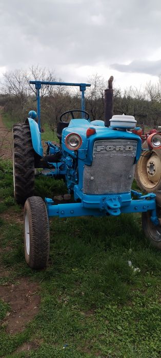 Tractor ford 4000