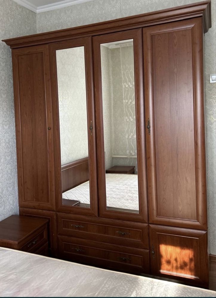 Продам шкаф и кровать