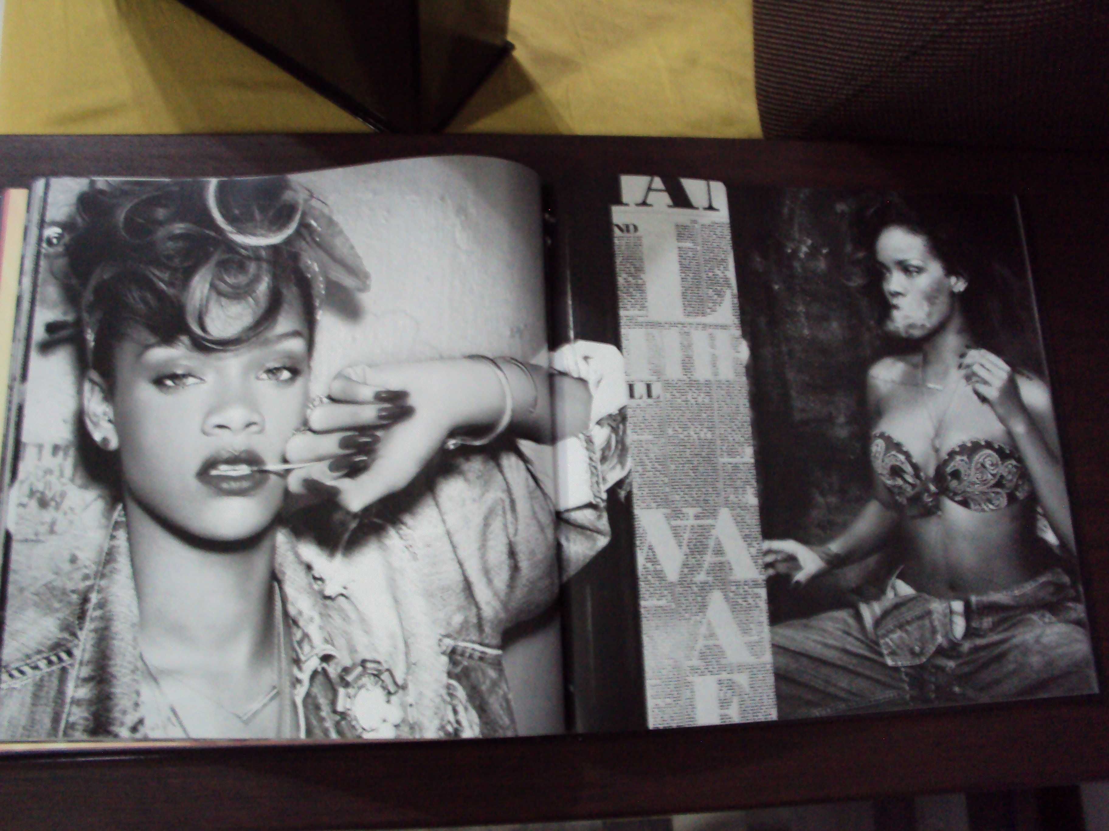 Продам виниловые пластинки Rihanna 15 LP Limited Edition Vinyl Box Set