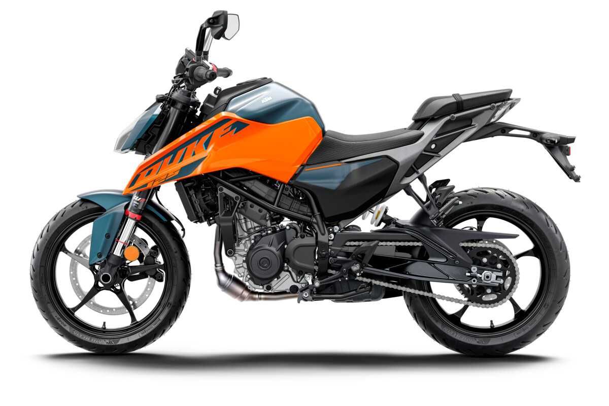 Oferta! KTM DUKE 125 '23 (dealer KTM)