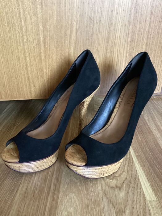 Pantofi piele întoarsă marca SCHUTZ, pentru ocazii de neuitat, 38