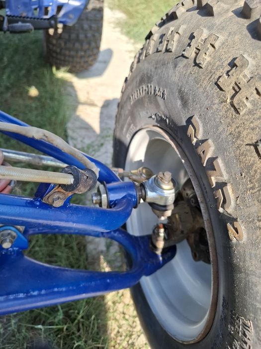 Vând atv shineray