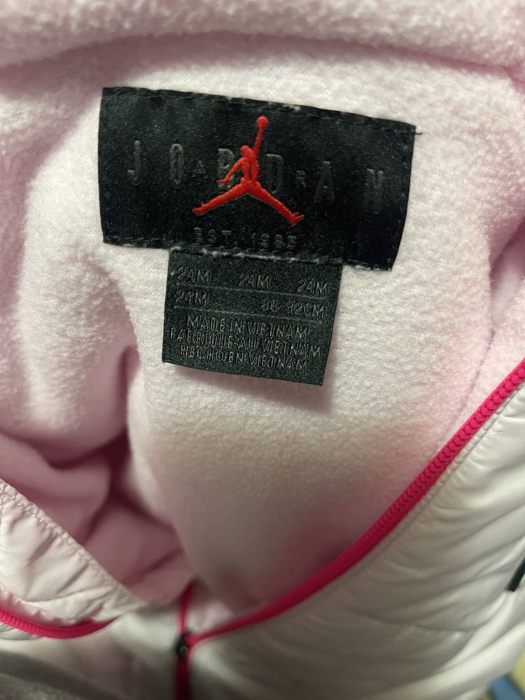 Космонавт  Nike Jordan
