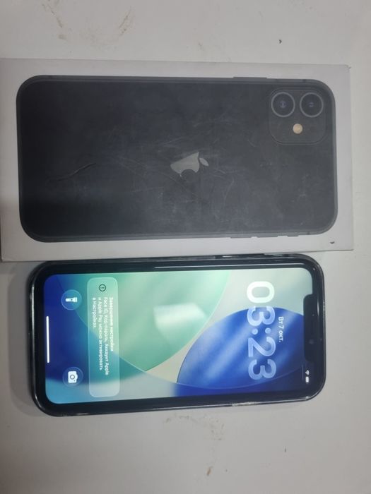 Продам.    Apple 11