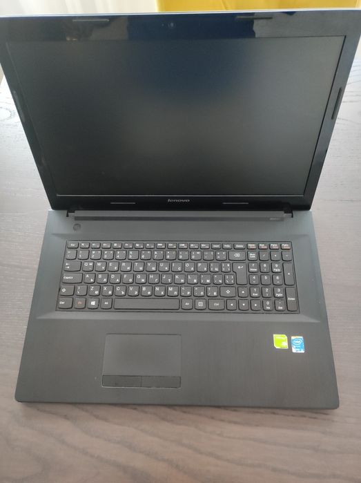 Лаптоп lenovo B70-80