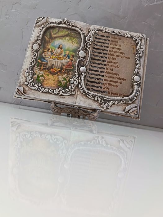 Tablou-icoană tip carte cu suport