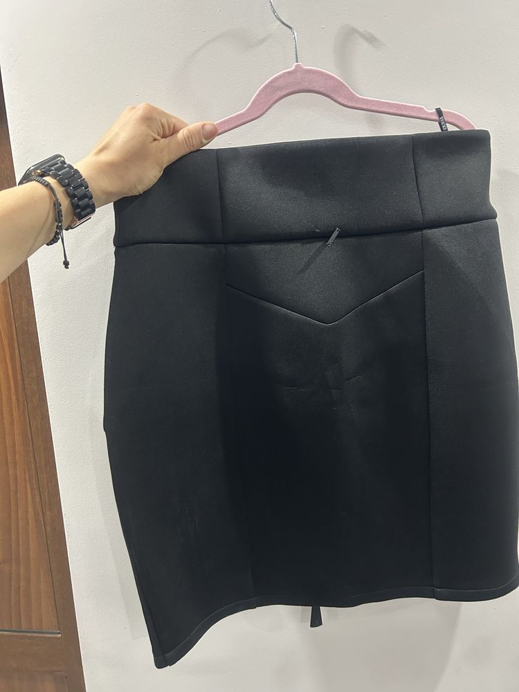 Пола Guess размер М