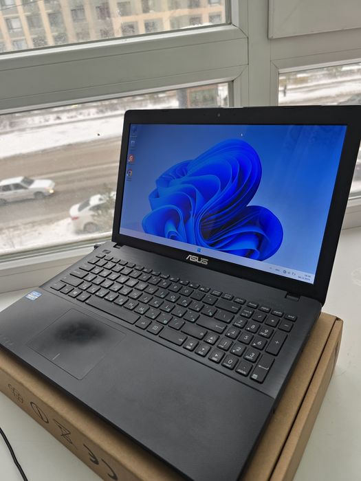 Продам ноутбук ASUS