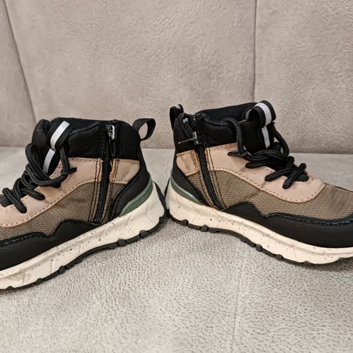 Детски боти Зара 24 номер