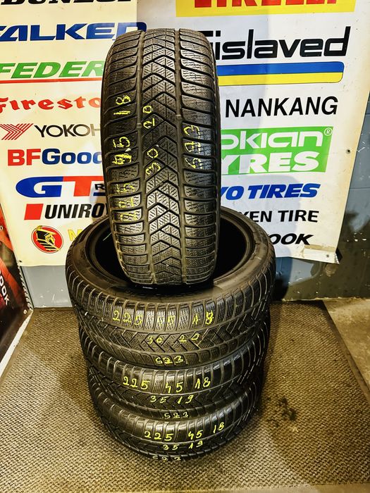 225/40 R18 95H XL - Pirelli Sotttozero 3 M+S Ofefa