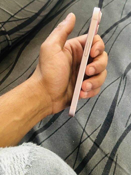 iPhone 15 128GB Rose
