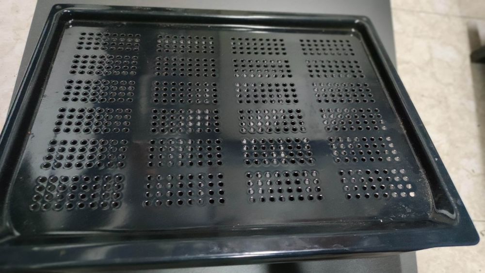 Тави, решетка и телескопични водачи за фурна