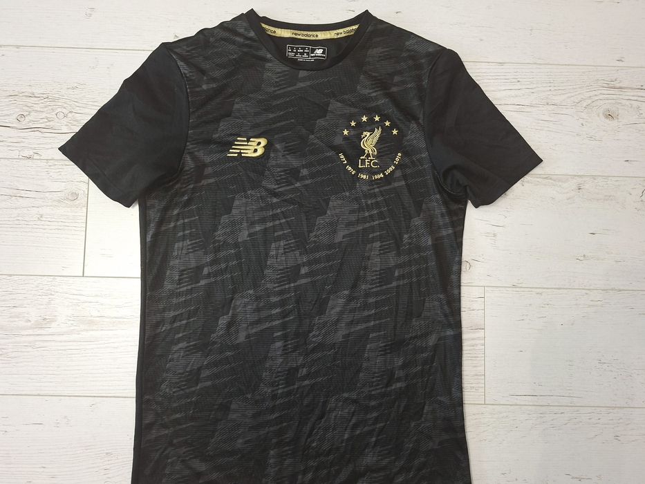 New Balance Liverpool-Страхотна Ориг.тениска