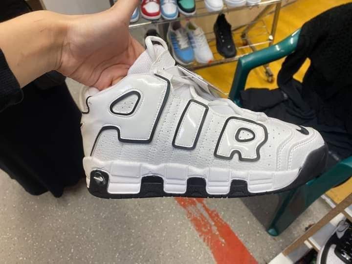 Adidași Nike air