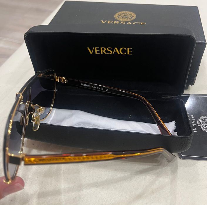 Слънчеви очила Versace