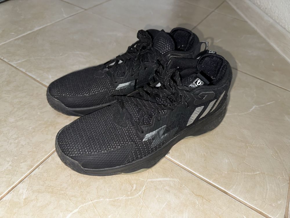 Баскетболни обувки Adidas Dame 8 Admit One Black