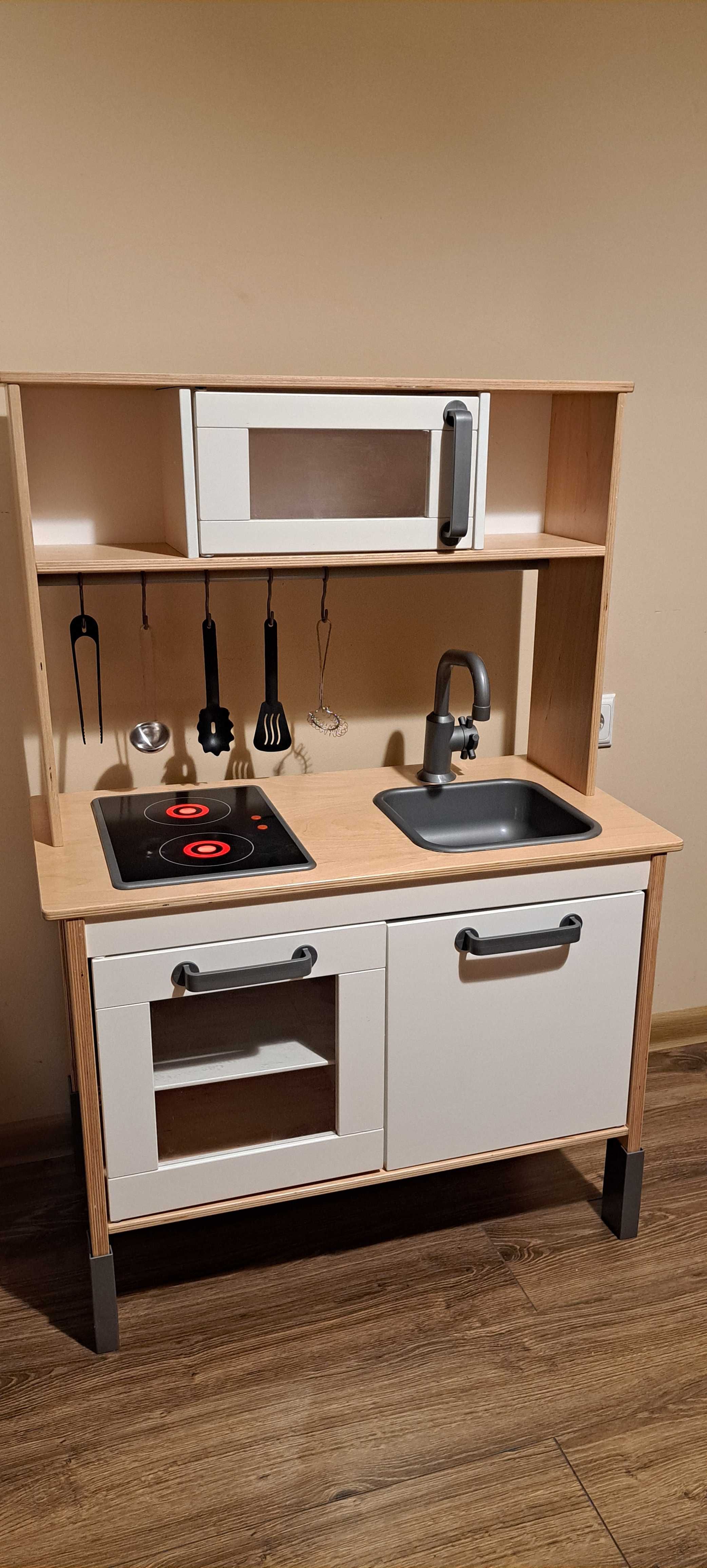Детска кухня, дървена, IKEA - отлично състояние