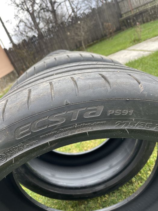 Anvelope R19 Khumo Ecsta P91 aproape noi