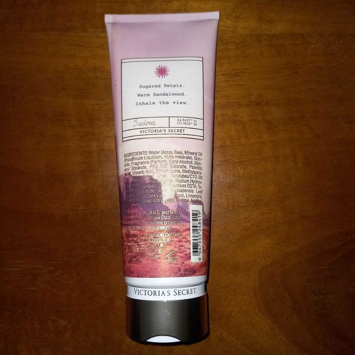 Продам парфюмированный крем для тела VICTORIA`S  SECRET