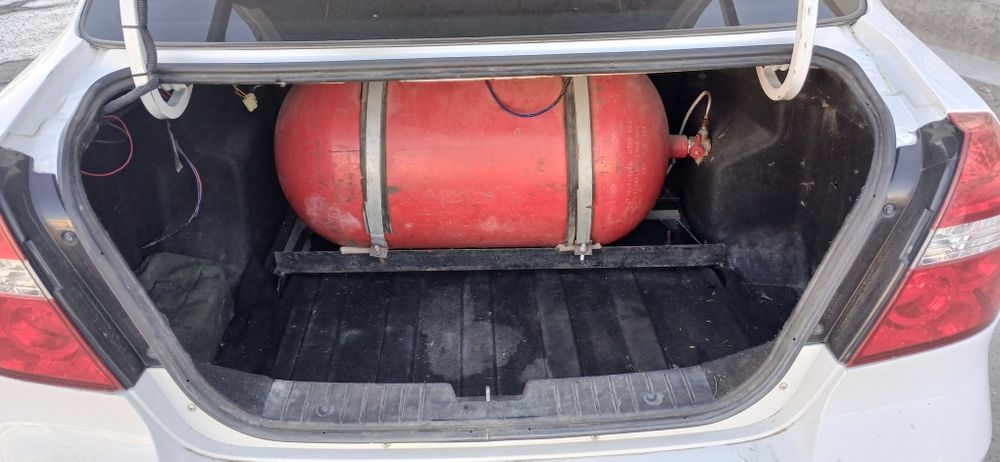 Nexia 3 sotiladi.abmen cobalt aftamat.