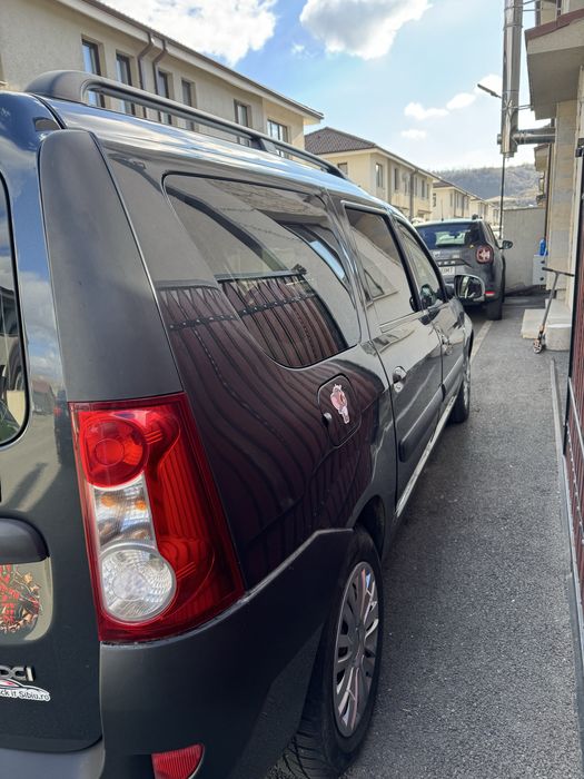 Vînd Dacia Logan MCV