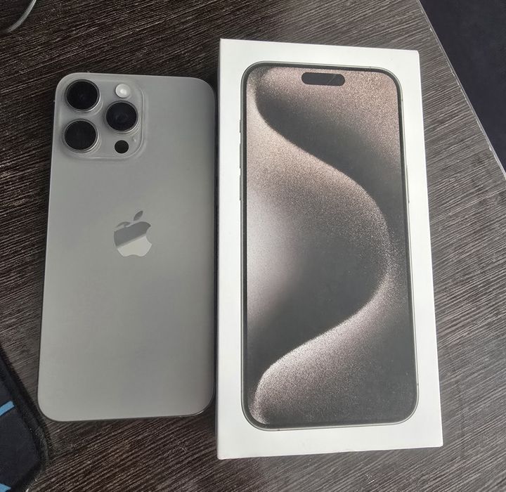 Продам iPhone 15 Pro Max