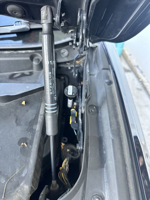 Balamale capota capse pirotehnice BMW F10 F11