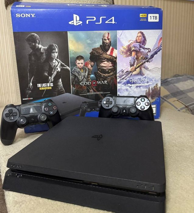 Продаётся ps4 1 терабайт