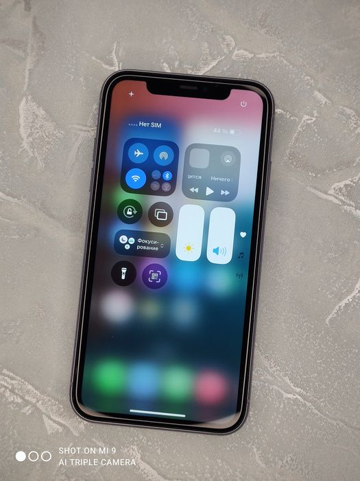iPhone 11   100%