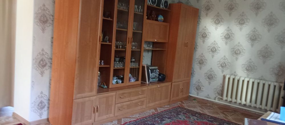 Продается белорусская стенка б/ у