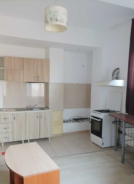 Inchiriez garsoniera zona Metrou Aparatorii Patriei, sector 4, Buc