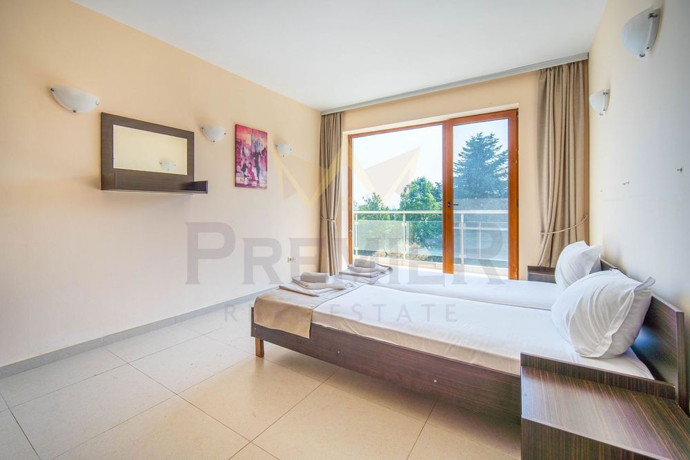 Продава се Тристаен апартамент в Балчик - 91 кв.м за 1000 €/кв.м - Снимка #6