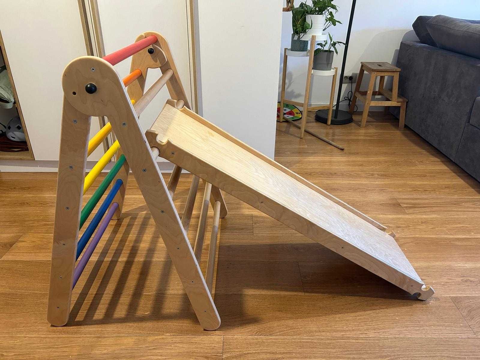Vand triunghi Pikler in stare foarte buna