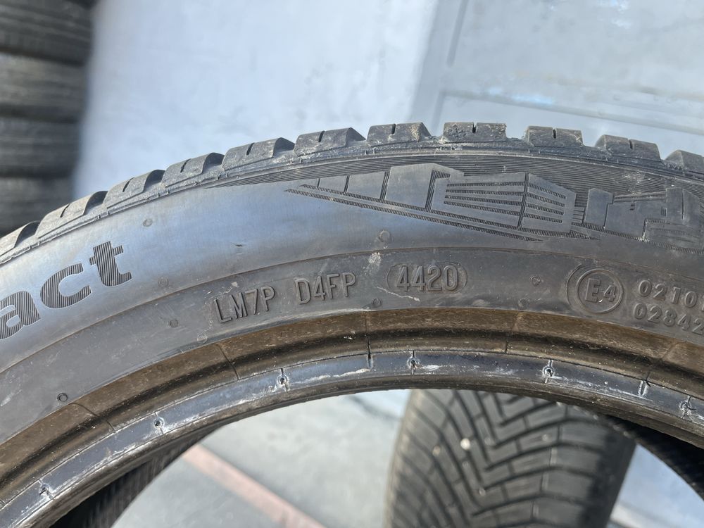 2 бр. всесезонни гуми 205/50/17 Continental DOT 4420 5,5 mm