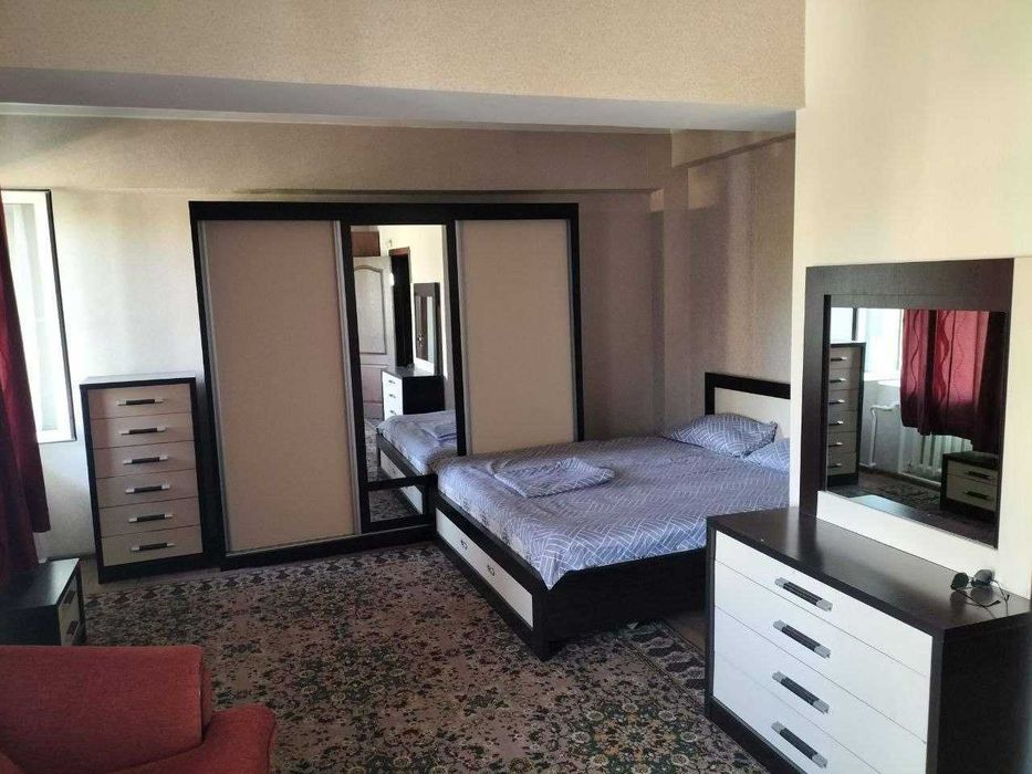 Ц 4! Продам 4 комн, квартиру в центре, Алайский Базар