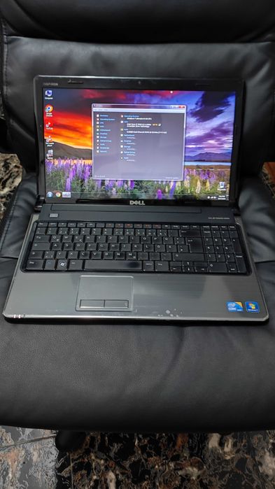 Laptop Dell Inspiron 1564