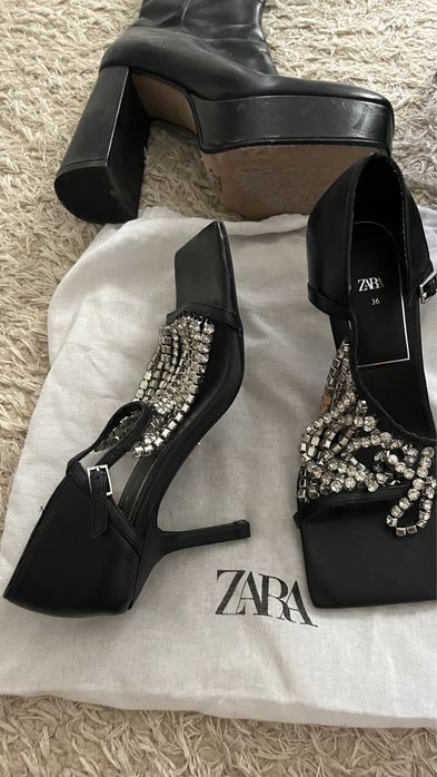 Zara сандали обувки и боти