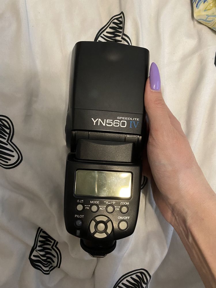 Вспышка Yongnuo Speedlite YN-560 IV