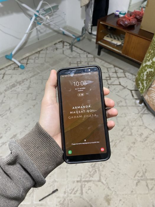 Редми 13с 128 гб 2 ай ұсталған.Самсунг А6+ 32 гб состяние әдемі камера