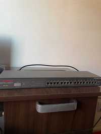 Compaq Netelligent 1017 - Hub - 16 ports