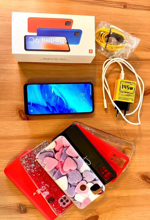 Xiaomi Redmi 9C NFC 32GB Sunrise Orange + 6 huse + încărcător
