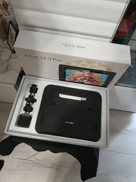 Tableta Artist 13.3 Pro